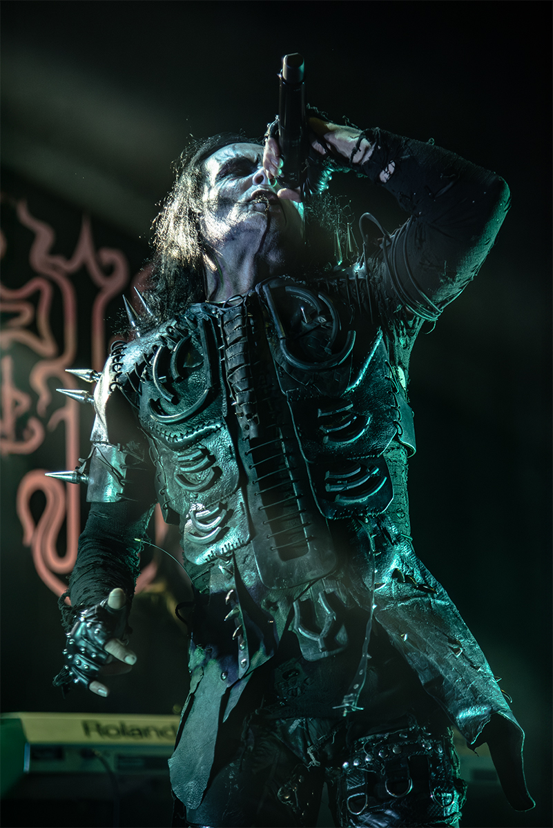 Cradle of Filth: Acalorada noche en la cuna de la inmundicia